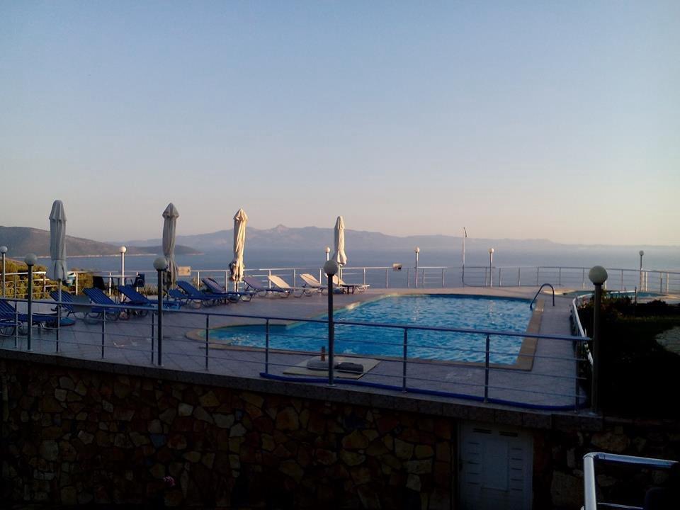 Hotel Vila Kafe Lukovë Exteriör bild